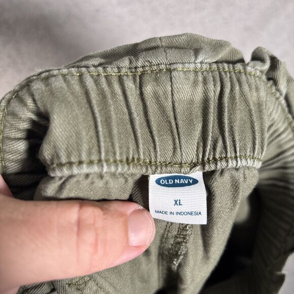 Old Navy Shorts Women’s Size XL Olive Flap Pockets Elastic Stretch Waist Hiking - Picture 9 of 10